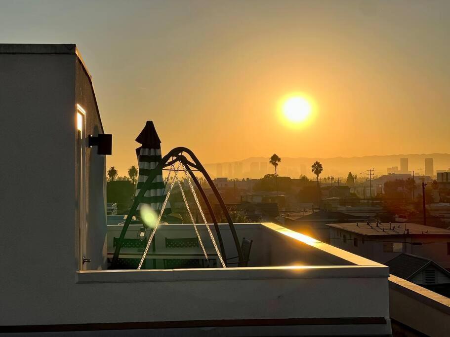 Luxury K-Town Dwelling With Private Rooftop Deck. Лос-Анджелес Экстерьер фото
