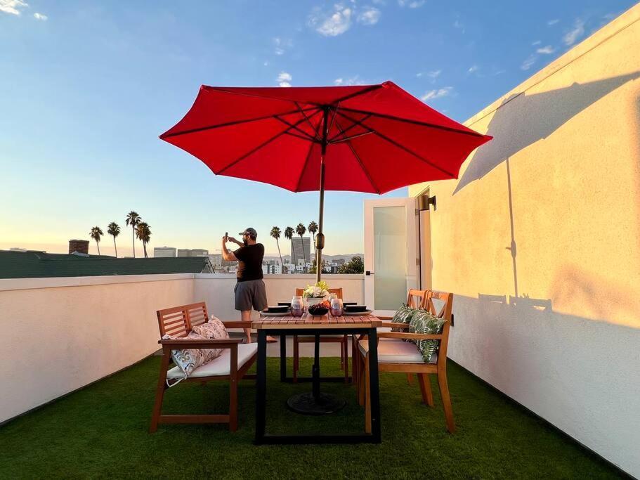 Luxury K-Town Dwelling With Private Rooftop Deck. Лос-Анджелес Экстерьер фото